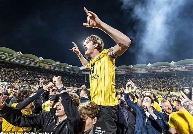 تکرار داستان جشن قهرمانی تراکتور در لیگ هلند