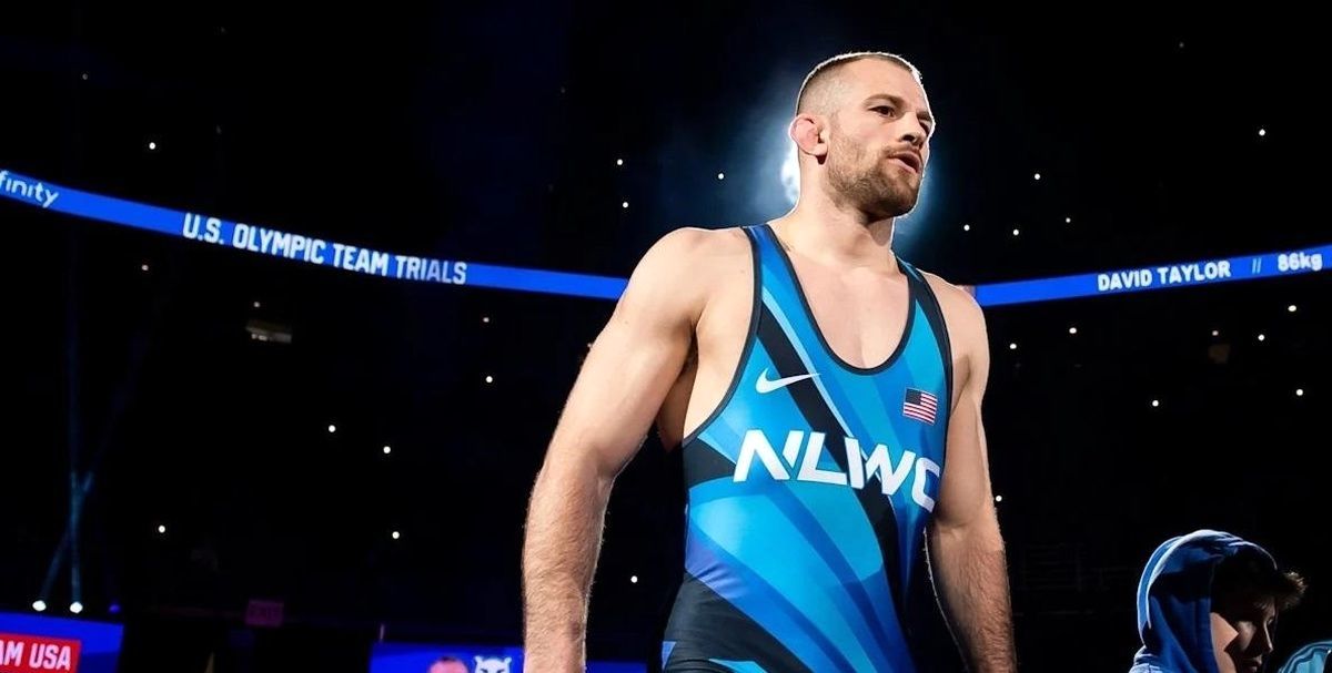 شکست دیوید تیلور آمریکایی مقابل کشتی‌گیر کشور روسیه/ ویدئو
