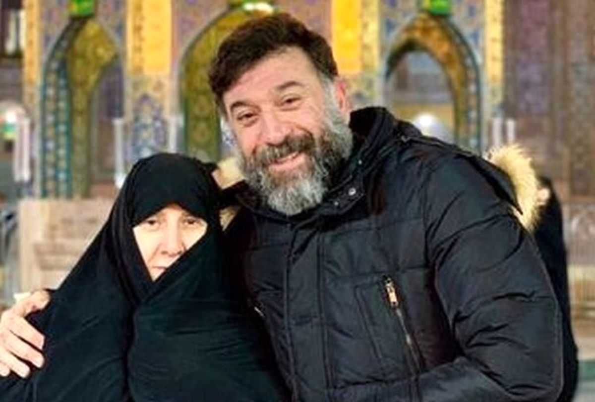 روایت تلخ مادر انصاریان: هر روز با خاطرات علی زندگی می‌کنم و زنده‌ام
