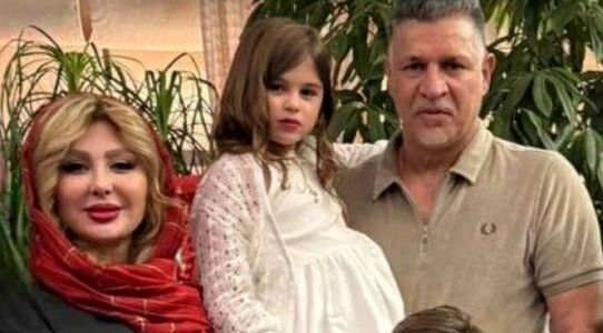  دختر نیوشا ضیغمی در آغوش علی دایی 