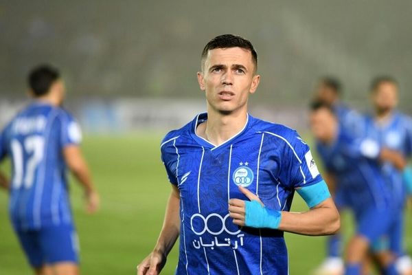 پیام ستاره استقلال از آلبانی برای ایران در روزهای جنگی