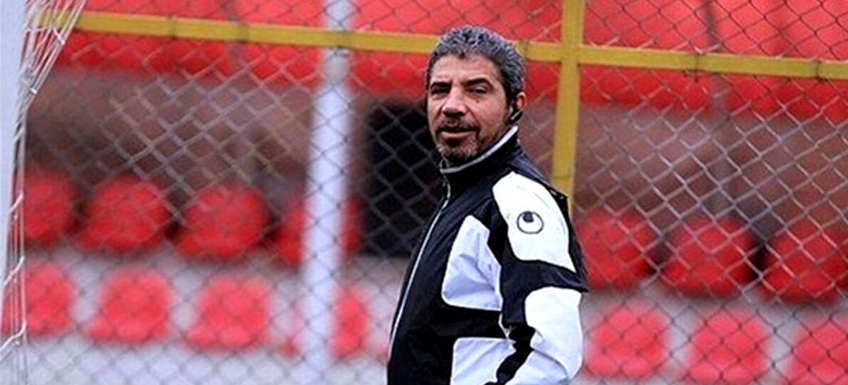 مجتبی محرمی: من صدقه‌بگیر نیستم/ منتی سر کسی نیست؛ پدرم و علی پروین یک کله‌پاچه خوردند و در پرسپولیس ماندم