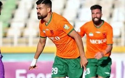 بازیکن مس رفسنجان: آماده‌ام در خیابان نگهبانی بدهم