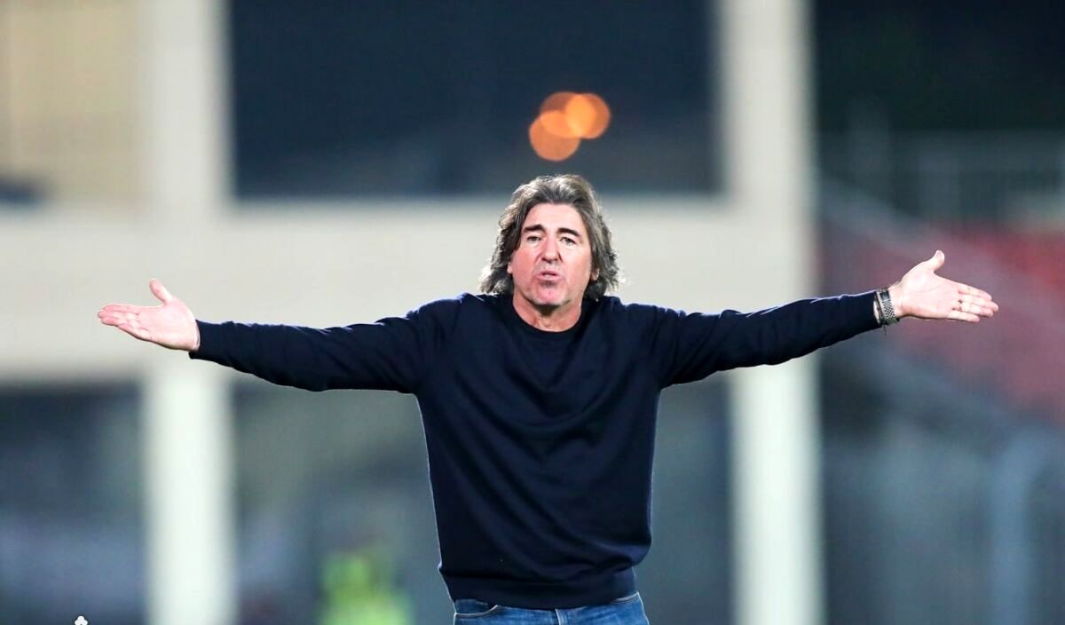 ساپینتو در یزد قاطی کرد؛ چرا برنامه استقلال را بر هم زدید؟