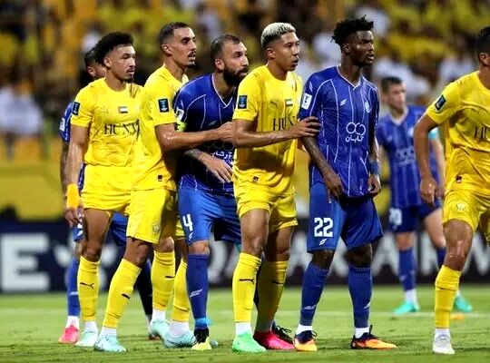 اشتباه عجیب راننده اتوبوس الوصل/ احتمال تاخیر در دیدار با استقلال