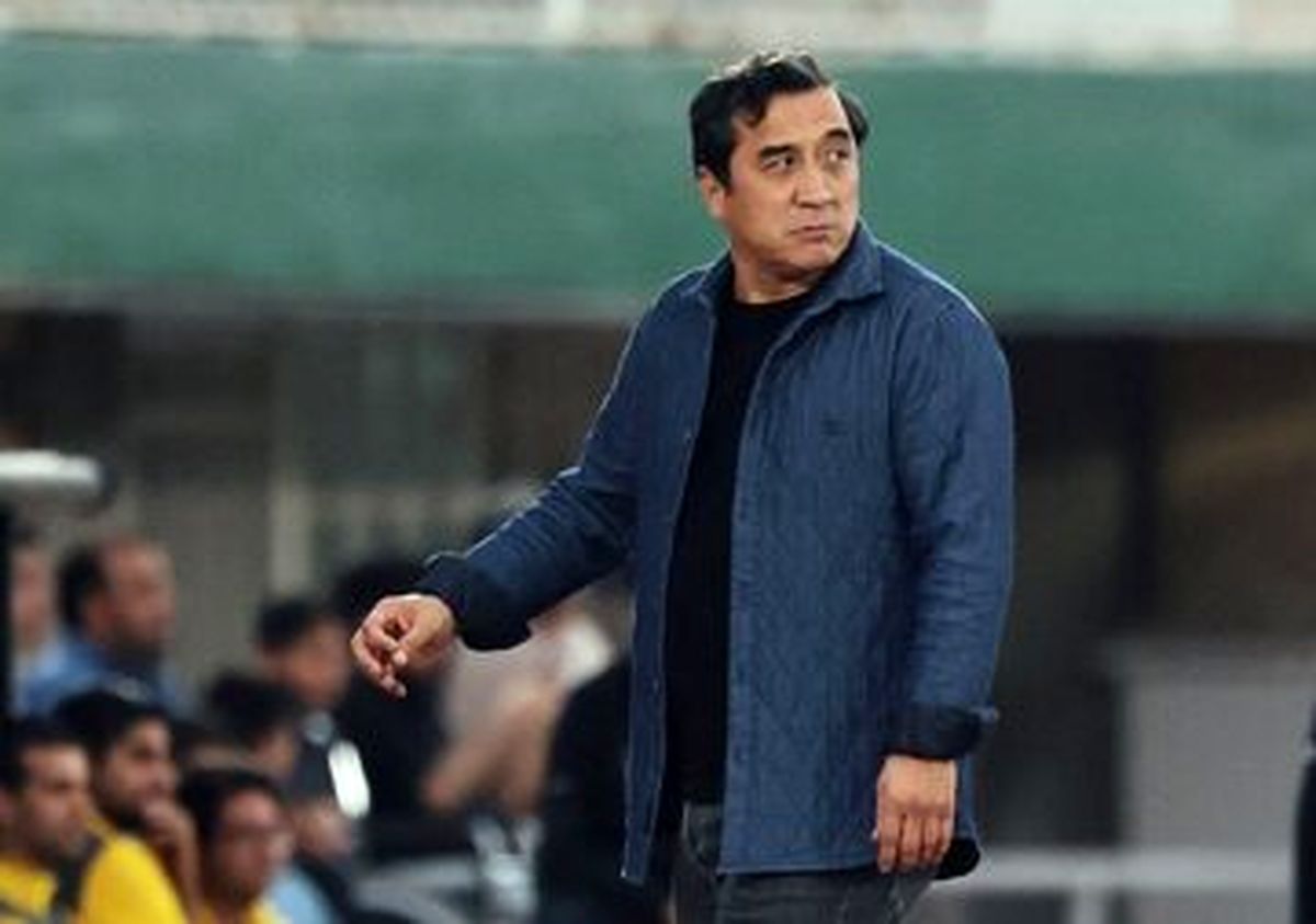 ببینید/ درگیری یحیی گل‌محمدی و خداداد عزیزی در اهواز