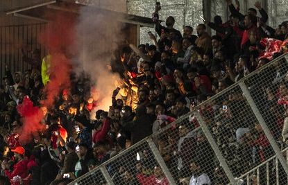 سقوط هوادار و نساجی قطعی است؟/ بررسی احتمال تیم‌های سقوط کننده 
