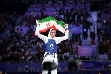 مبینا نعمت‌زاده در امارات طلایی شد