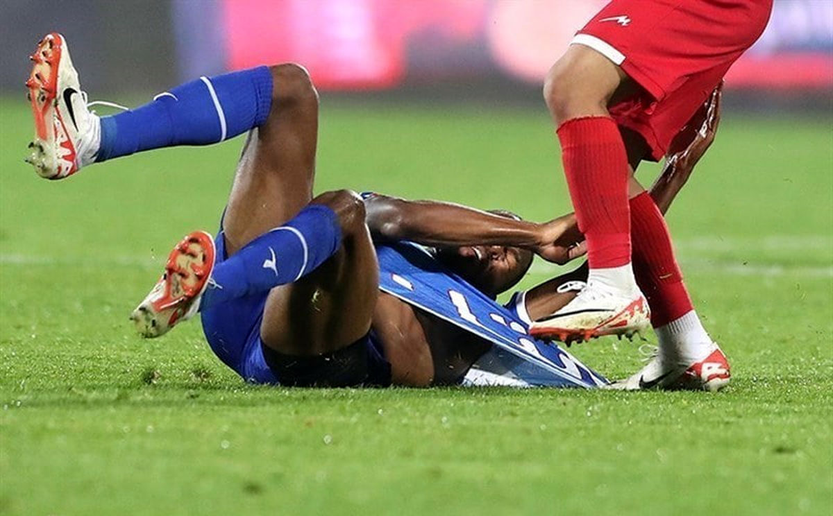  چرا یامگا امیدوار به بازی در استقلال است؟ 