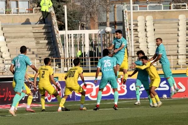 پیکان 0 - شمس‌آذر 1: نجات و برد بزرگ با پنالتی/ استاد مساوی از خطر فرار کرد 