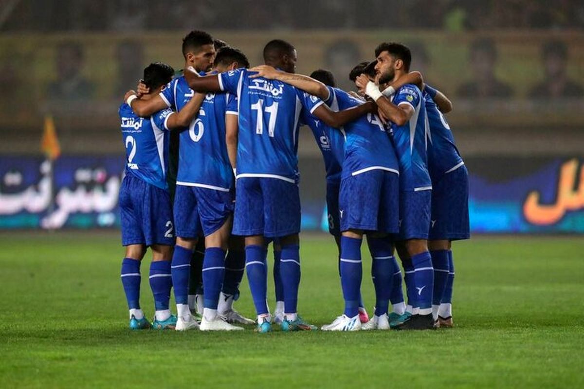 رونمایی از ۱۱ بازیکن استقلال و سپاهان
