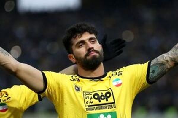 درگیری دو بازیکن سپاهان در فرودگاه اهواز و کشیده شدن پای آن ها به کلانتری 