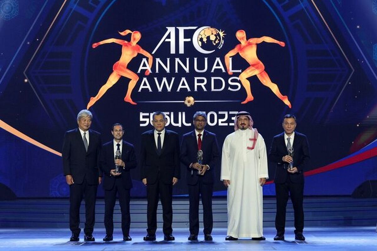 اکرم عفیف مرد سال آسیا شد/ احمدعباسی برترین فوتسالیست شد، طارمی پشت سر سون ماند
