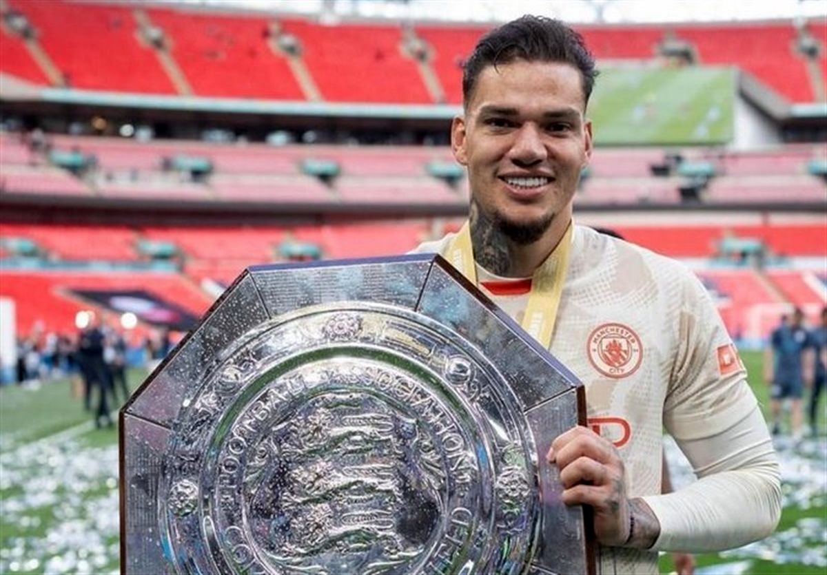  ادرسون: در منچسترسیتی می‌مانم 