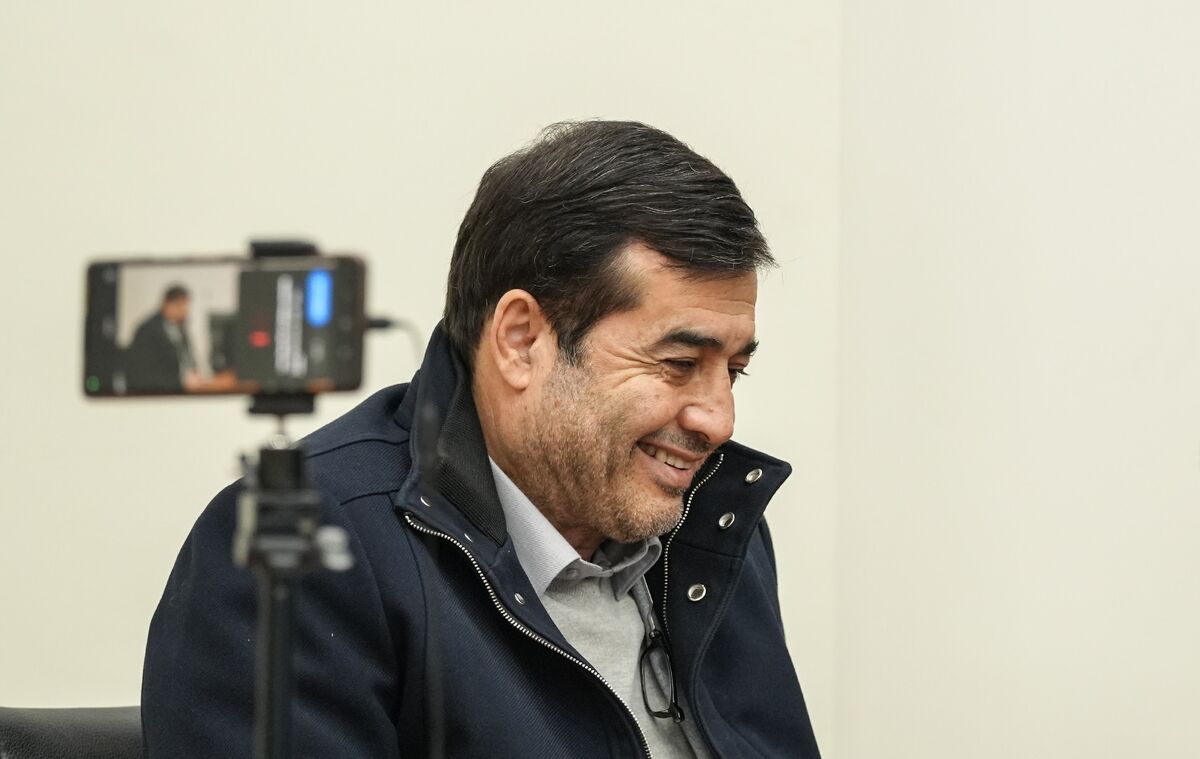 وزیر ورزش ایران لباس رزم پوشید