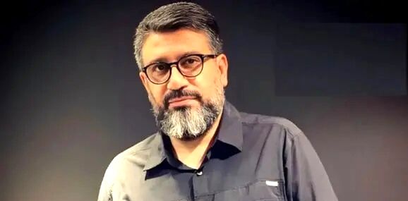 ببینید/ انتقاد رضا رشیدپور از اپوزیسیون خارج کشور و دفاع از وریا غفوری و علی دایی/ زندگی شما خرج دارد زندگی داخلی‌ها نه؟!/ حتی راهپیمایی هایتان هم آخر هفته (یکشنبه) هاست/ خودتان در خانه نشسته‌اید و شمع روشن کرده‌اید و جوشن کبیر می‌خوانید؟!