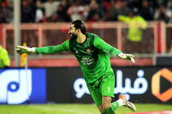 بیرانوند: سکوت بازیکنان پرسپولیس در برابر توهین‌ها برایم عجیب و تلخ بود