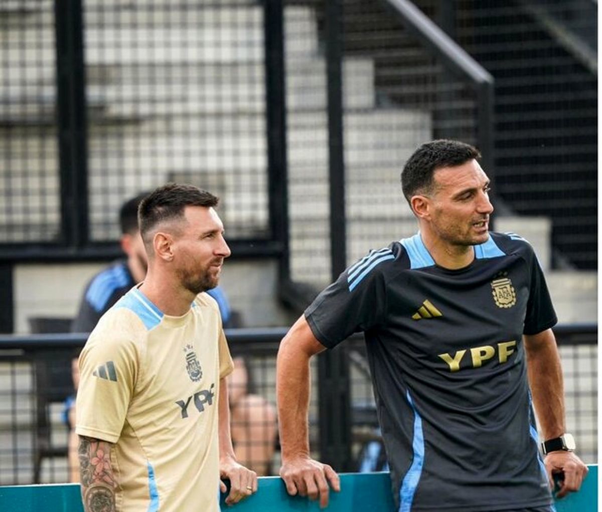 خودمختاری کامل مسی در تیم ملی آرژانتین
