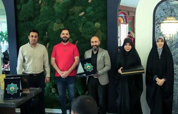 تجلیل از حسین یوسفی در ویژه‌برنامه «ستارگان خبرفوری»