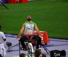  یک ایرانی شاهکار جدید خلق کرد و سلام نظامی داد/ عکس