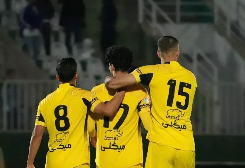 پاسخ فوری شیرازی‌ها به پست جنجالی شمس‌آذر