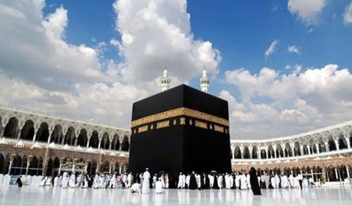 تیم ملی کشتی آزاد به طواف خانه خدا رفت