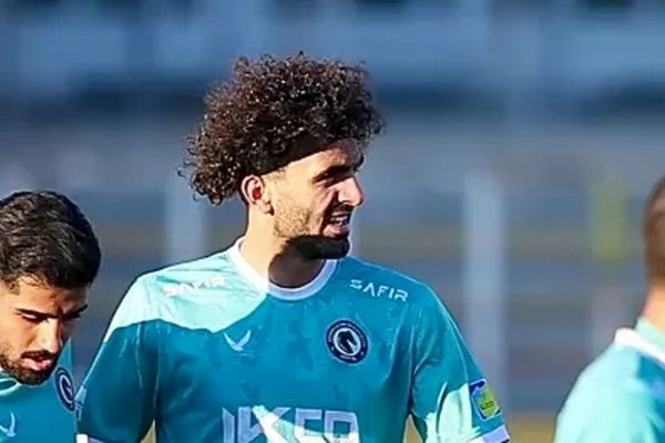 پیکان ۲ - ذوب‌آهن صفر: خودنمایی جذاب مو فرفری در ورود