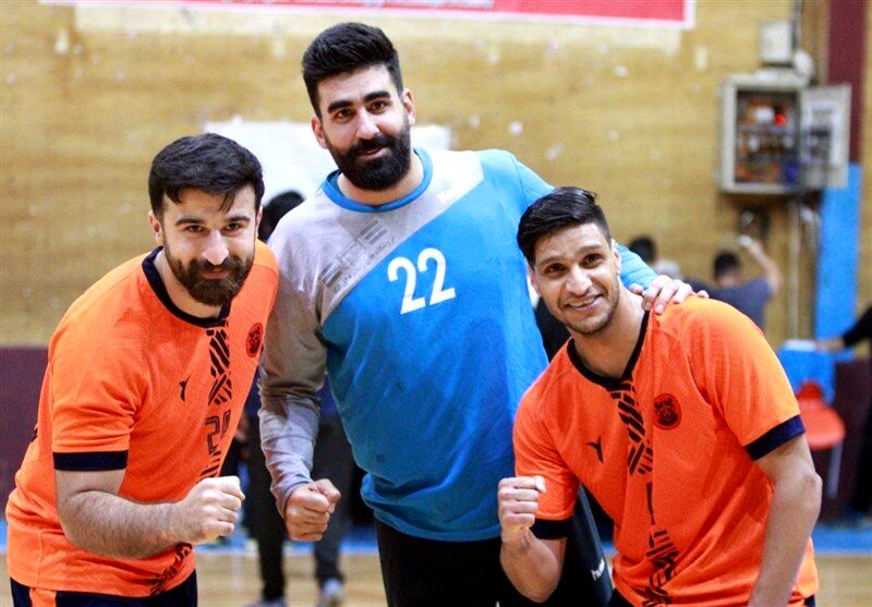 مس کرمان قهرمان لیگ برتر هندبال شد