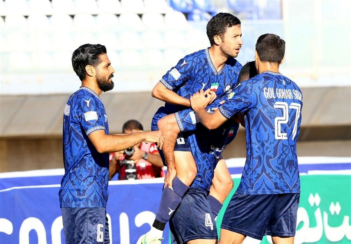 غیبت ۵ بازیکن گل‌گهر برابر استقلال خوزستان

