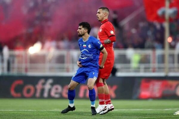 مخالفت ۱۲ تیم با برگزاری ادامه لیگ برتر/ فقط استقلال، پرسپولیس، تراکتور و فجر موافقند/ لیگ نیمه کاره می ماند؟