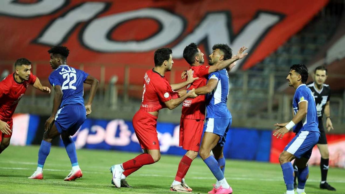 کتک‌کاری رضاییان و خلیل‌زاده پس از بازی استقلال - تراکتور!