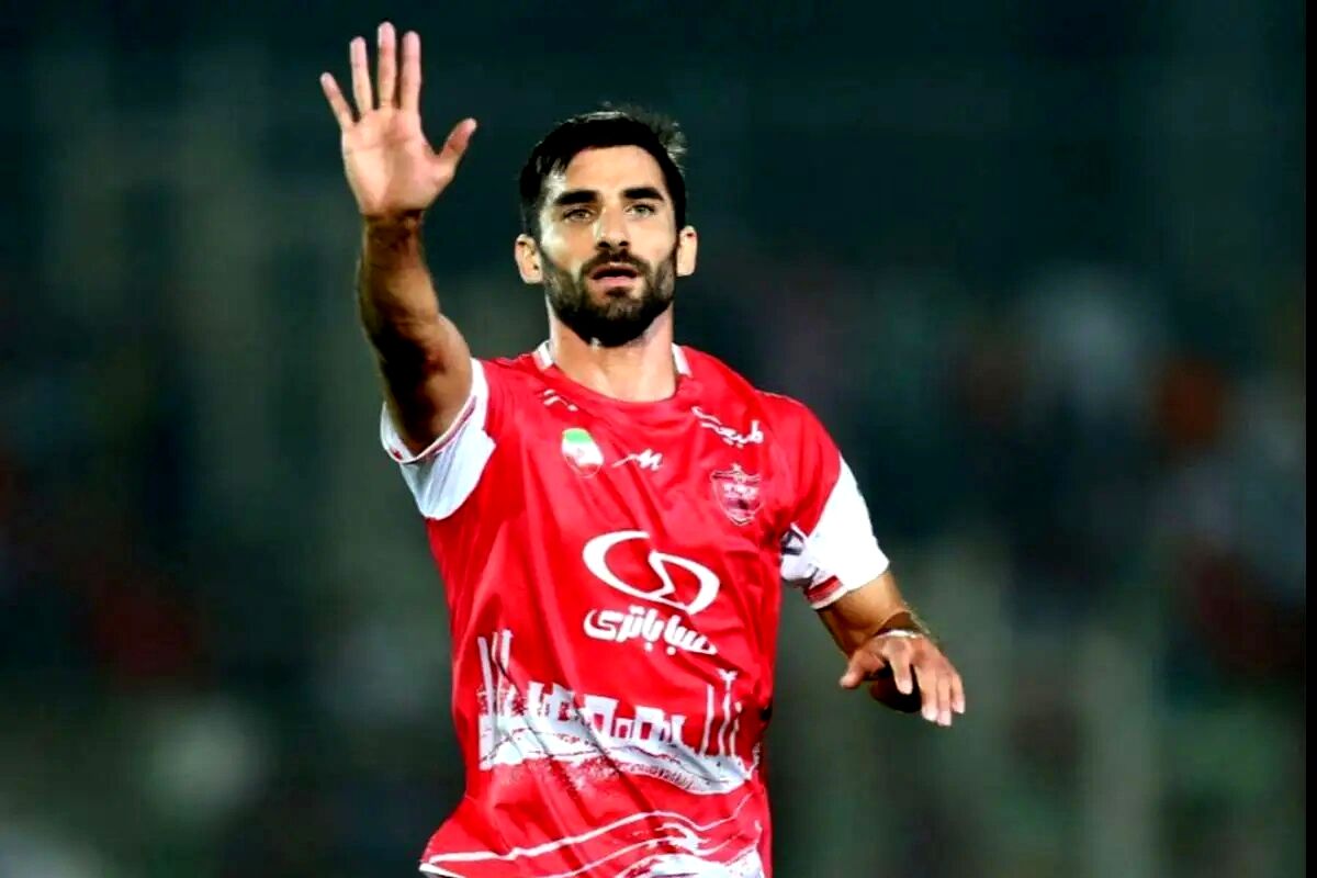 ملی‌پوش پرسپولیس تمرینات را تحریم کرد