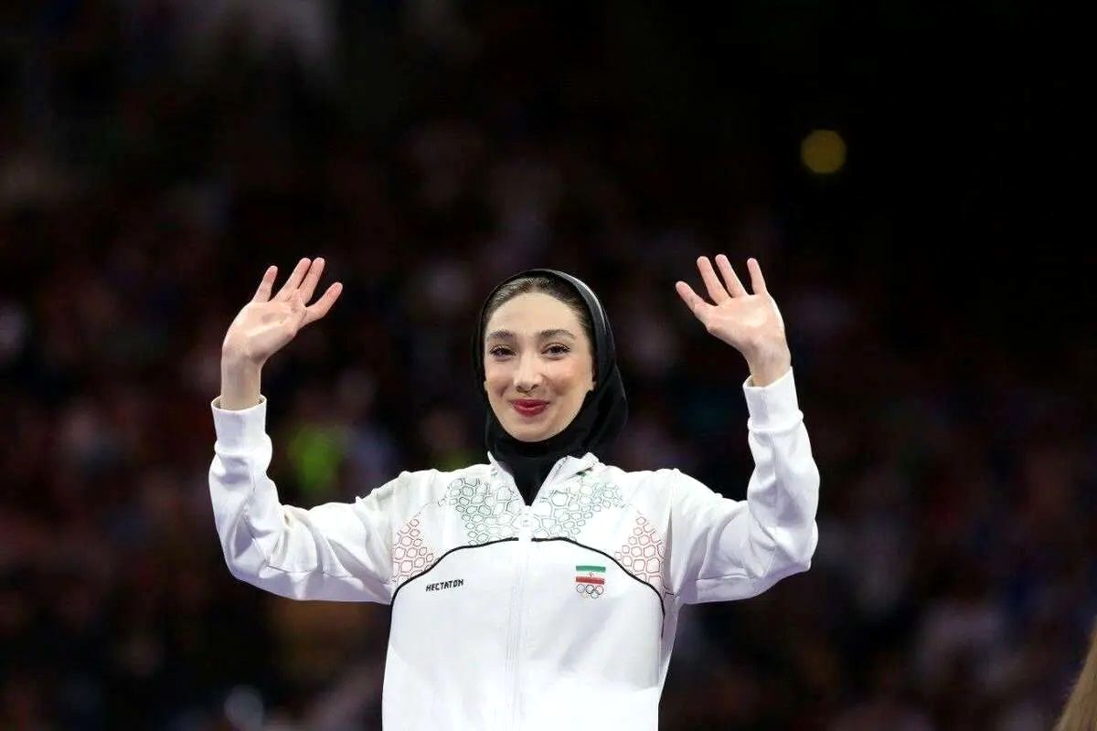من مبینا نعمت‌‌زاده هستم؛ شناختید یا دوباره بگویم؟!