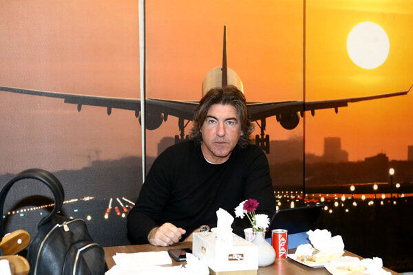 ساپینتو از ایران رفت