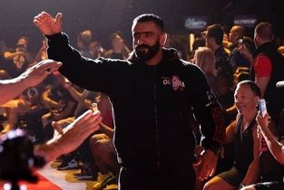 هادی چوپان شایعه جنجالی را تکذیب کرد