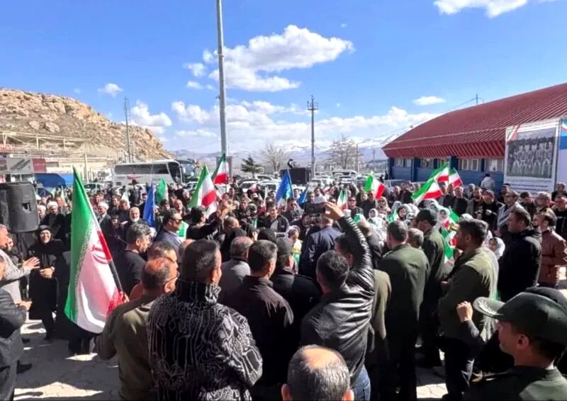 دختران فوتبالیست ایران به وطن بازگشتند/ عکس 