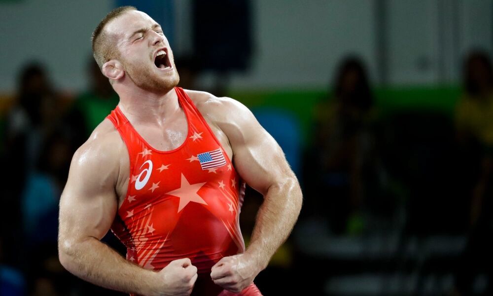 رسوایی اخلاقی قهرمان آمریکایی؛ کایل اسنایدر بازداشت شد

