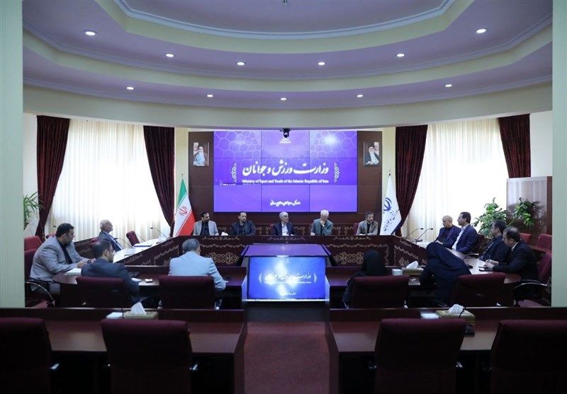 برگزاری چهارمین جلسه اخذ مدرک حرفه‌ای استقلال و پرسپولیس
