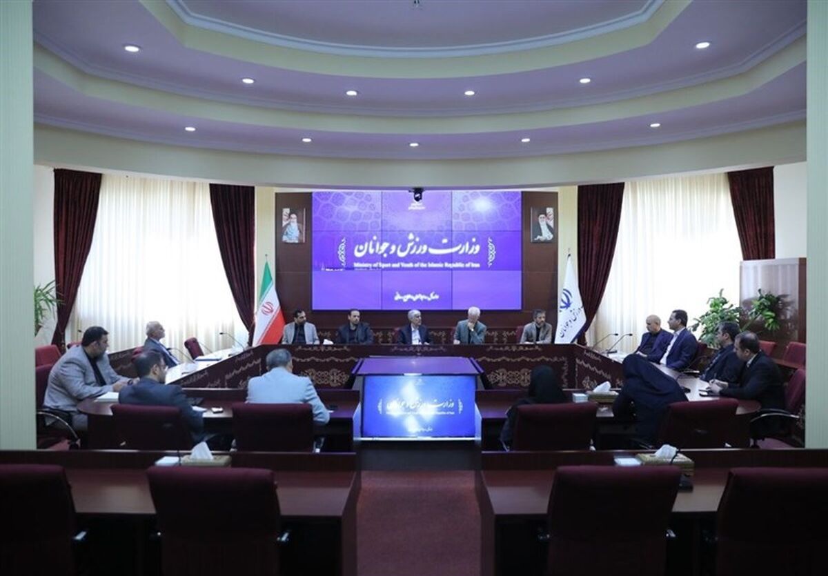 برگزاری چهارمین جلسه اخذ مدرک حرفه‌ای استقلال و پرسپولیس
