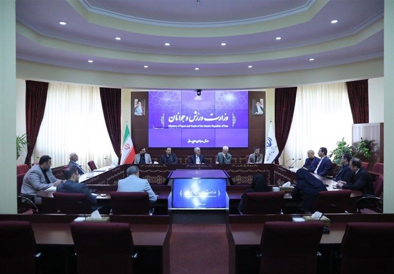 برگزاری چهارمین جلسه اخذ مدرک حرفه‌ای استقلال و پرسپولیس

