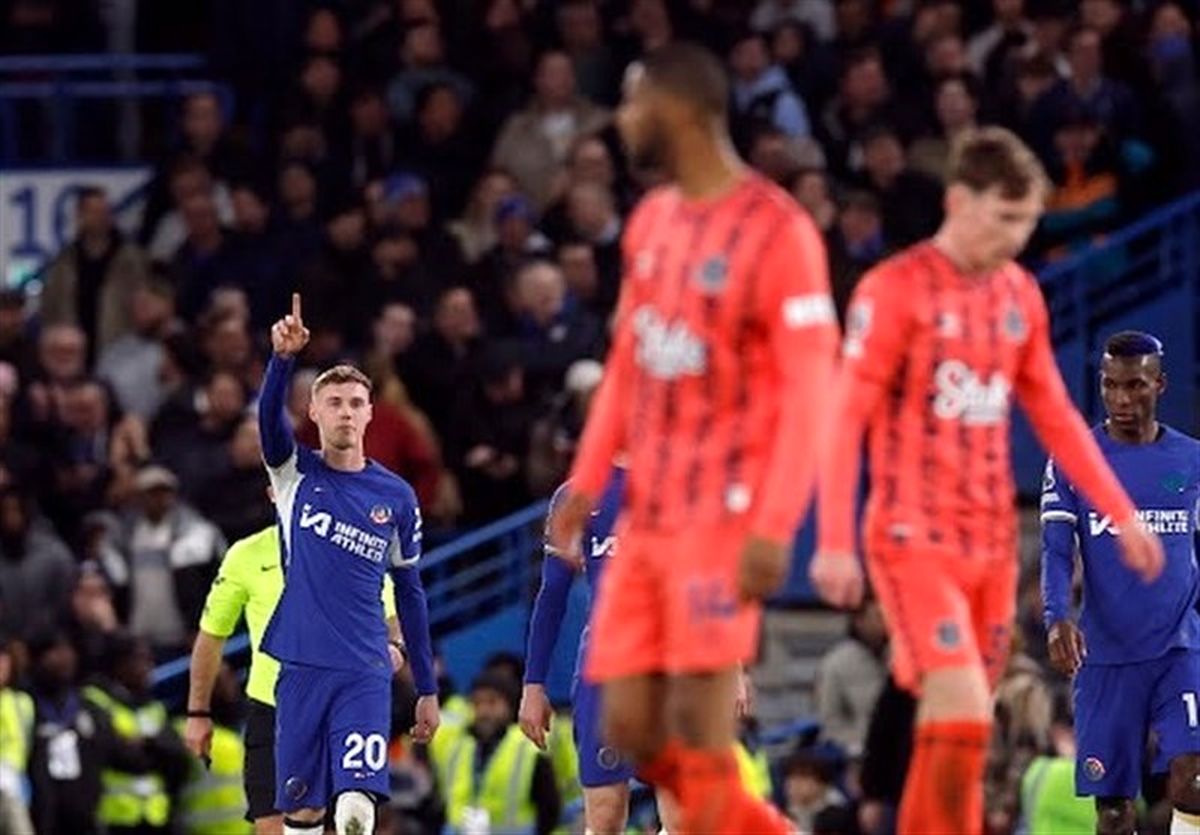 پایان هفته سی‌و‌سوم لیگ برتر انگلیس با جشنواره گل چلسی
