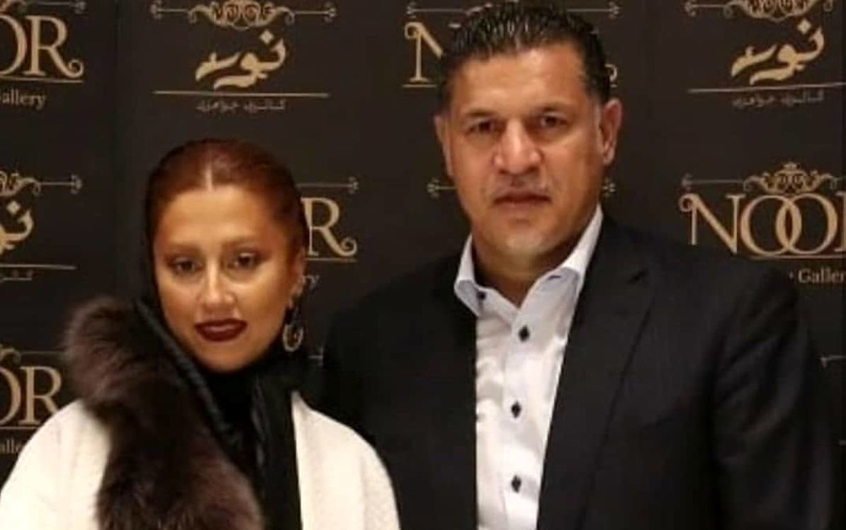 ببینید/ هدیه گران قیمت مونا فرخ آذری به علی دایی به مناسبت ولنتاین