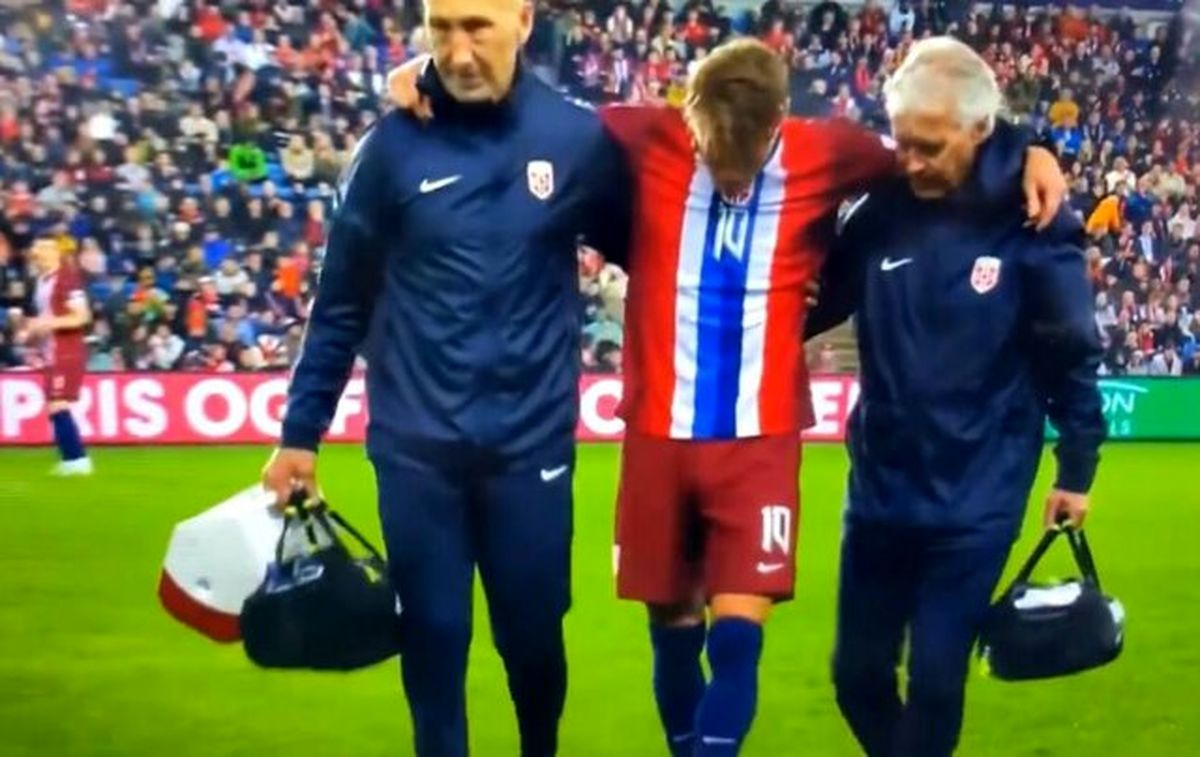 کاپیتان توپچی‌ها مصدوم شد
