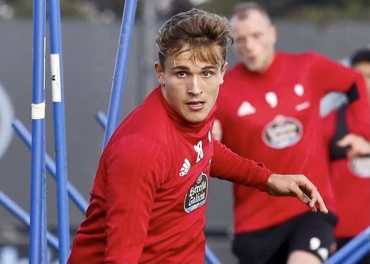 دنیس اکرت؛ سورپرایز جدید امیر قلعه‌نویی
