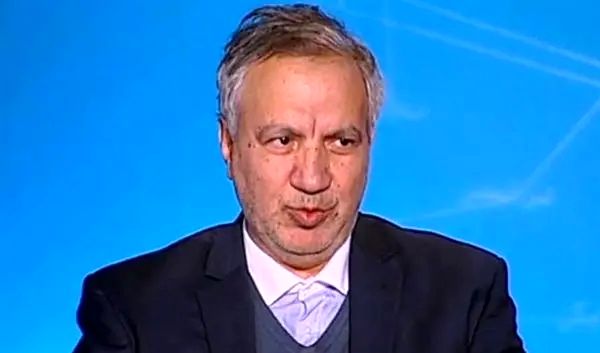 حمله مهاجرانی به مجری صدا و سیما که دختران فوتبالیست را تهدید جانی کرد: اگر مامور سیا و موساد بود همینگونه حرف می‌زد!