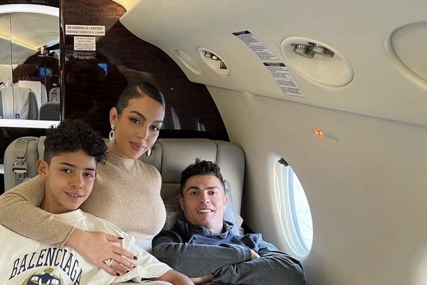 رونالدو از جنگ ترسید / فرار کریس از عربستان با جت خصوصی 