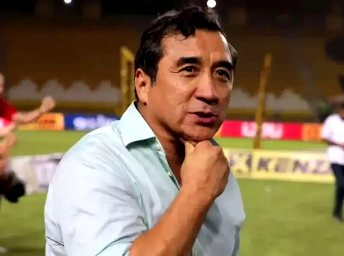 خداداد عزیزی جریمه شد 