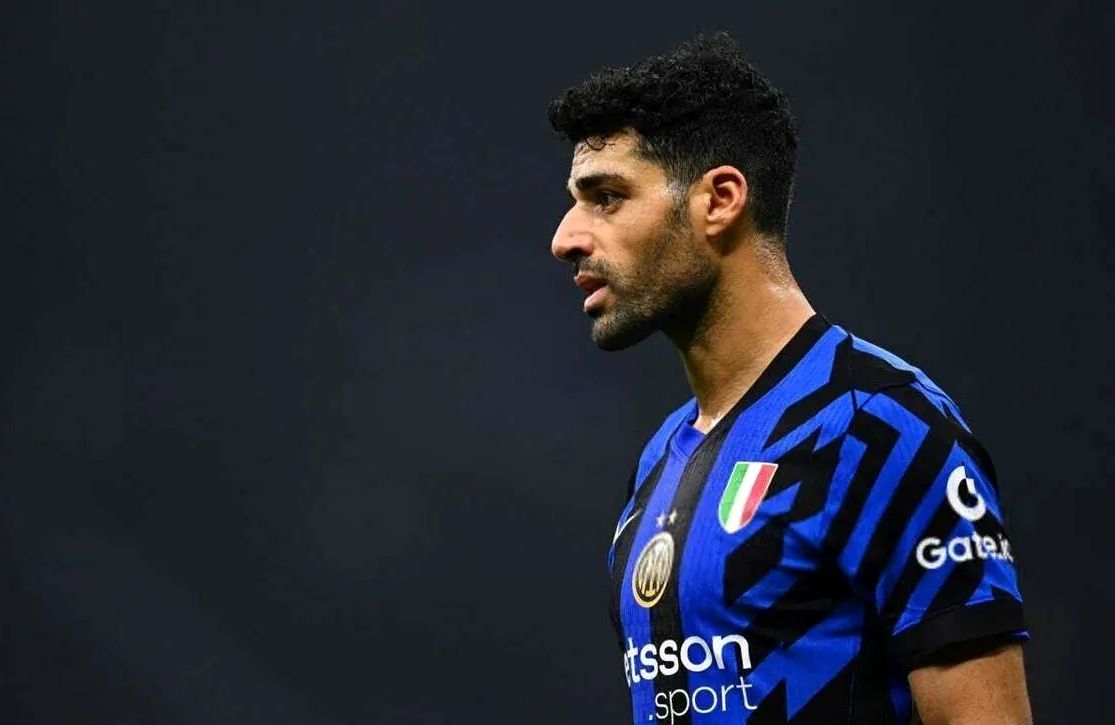 ببینید/ تشویق بی امان مهدی طارمی هنگام تعویض مقابل لاتزیو 