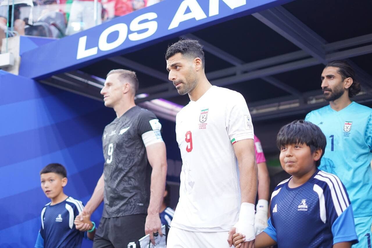 عکس | ملاقات طارمی با مرد محبوب پرسپولیسی‌ها در امارات