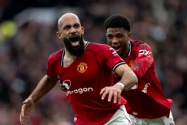 پیروزی شیاطین سرخ در لندن مقابل توپچی‌ها؛ هشدار قرمز برای آرسنال